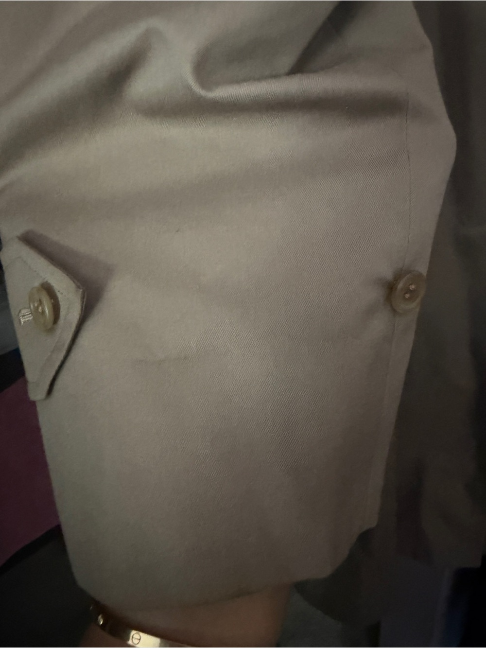 Burberry Tan Trench Coat with Signature Check Lining - Picture 9 of 14